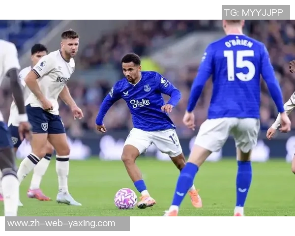 埃弗顿主场迎战水晶宫双方争夺英超宝贵积分的激烈对决